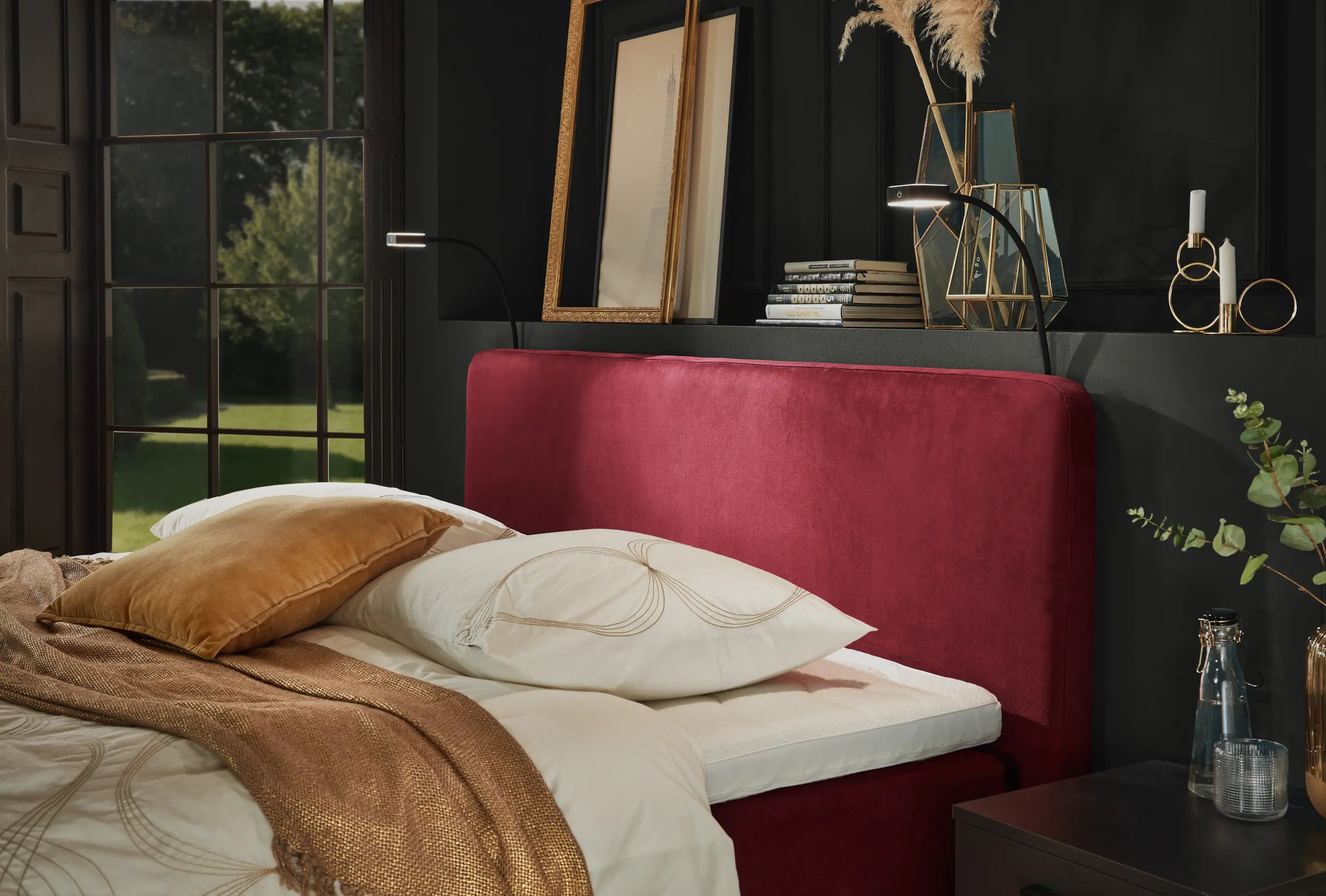 Boxspring Caresse 3060 vlak met voetbord - Afbeelding 3