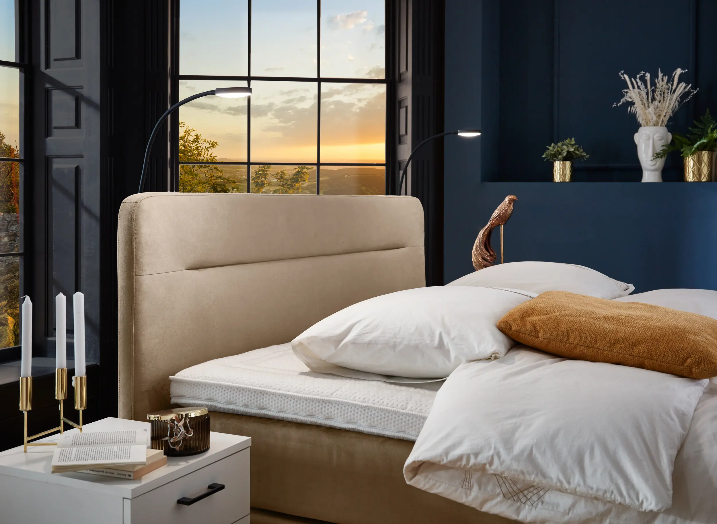 Boxspring Caresse 3310 elektrisch met voetbord - Afbeelding 4
