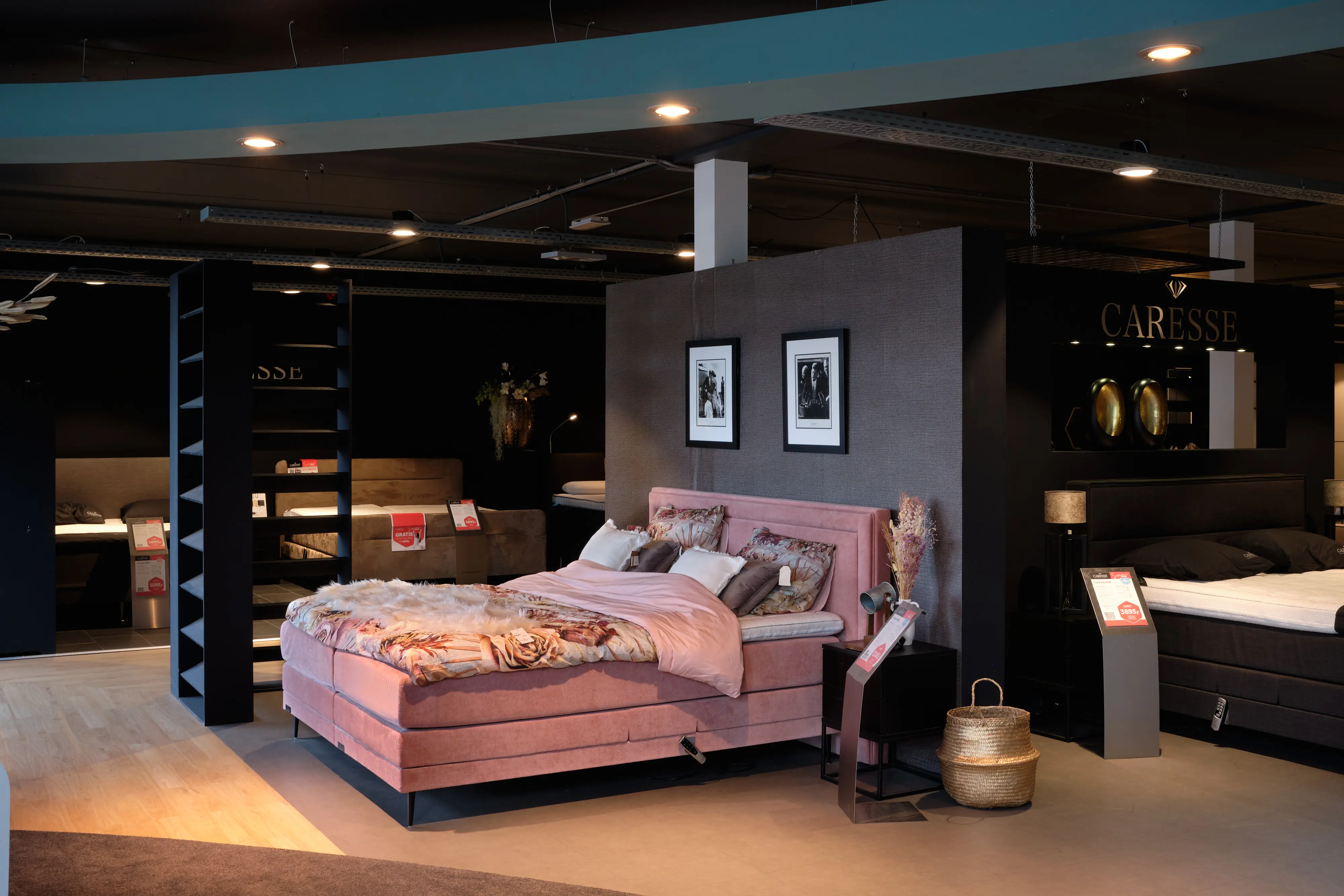 Bedden showroom westland Bedden showroom westland