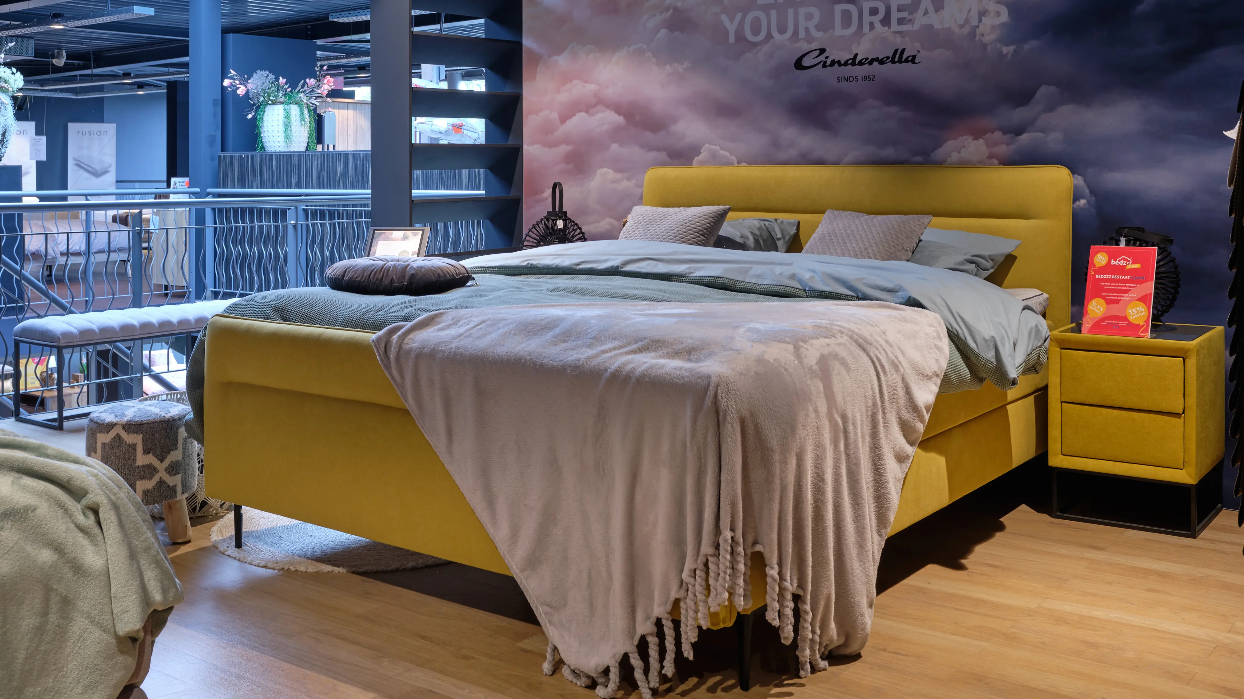 Bedzzz Maasdijk_Wed 20 September 2023_100F2484 Bedden showroom westland