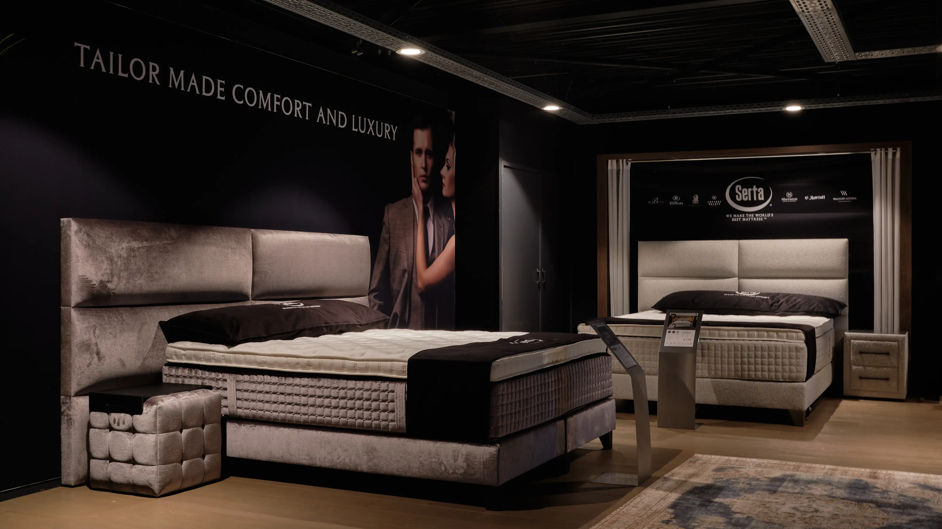 Bedzzz Maasdijk_Wed 20 September 2023_100F2486 Bedden showroom westland