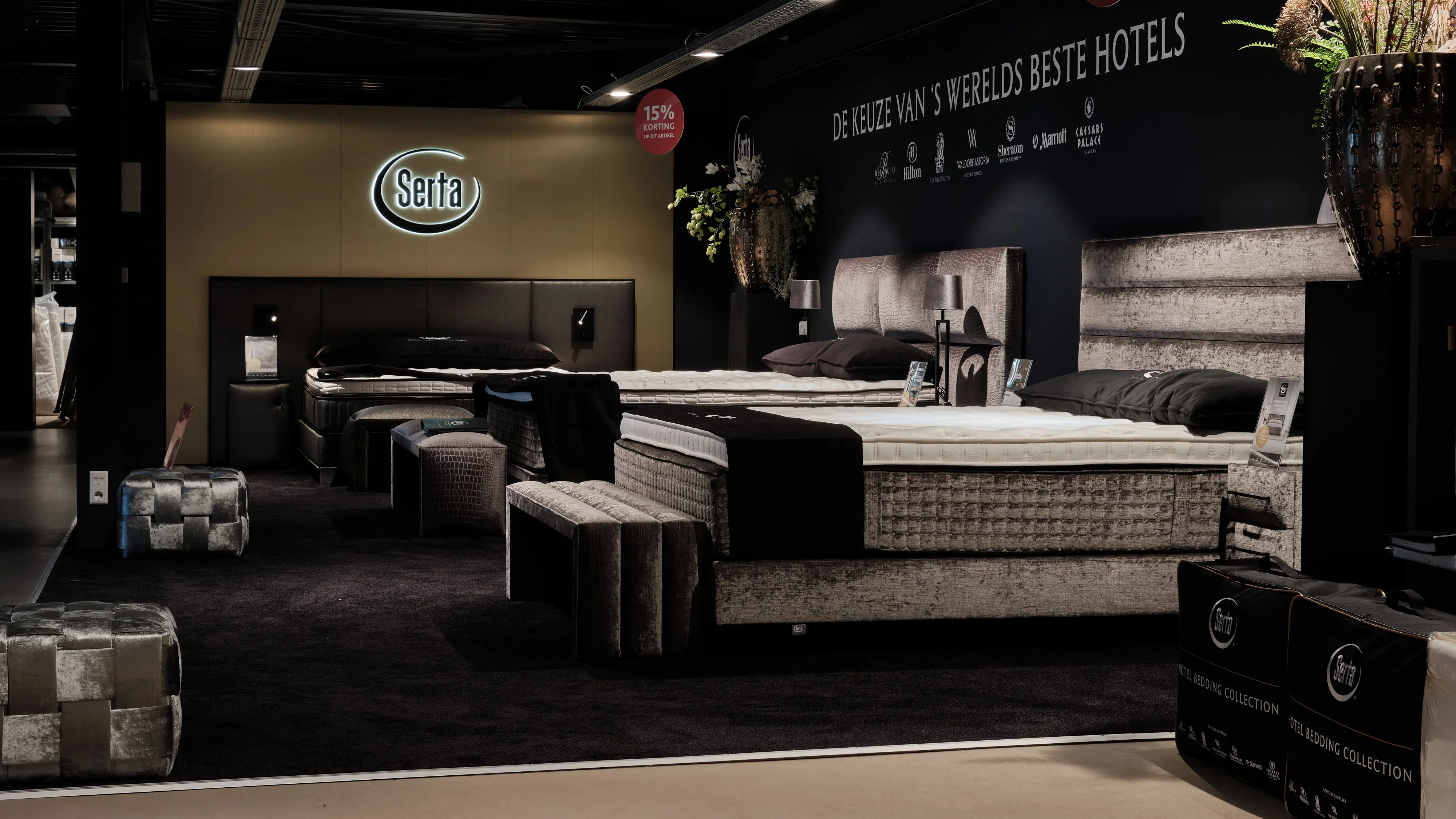 Bedzzz Maasdijk_Wed 20 September 2023_XE3A1236 Bedden showroom westland