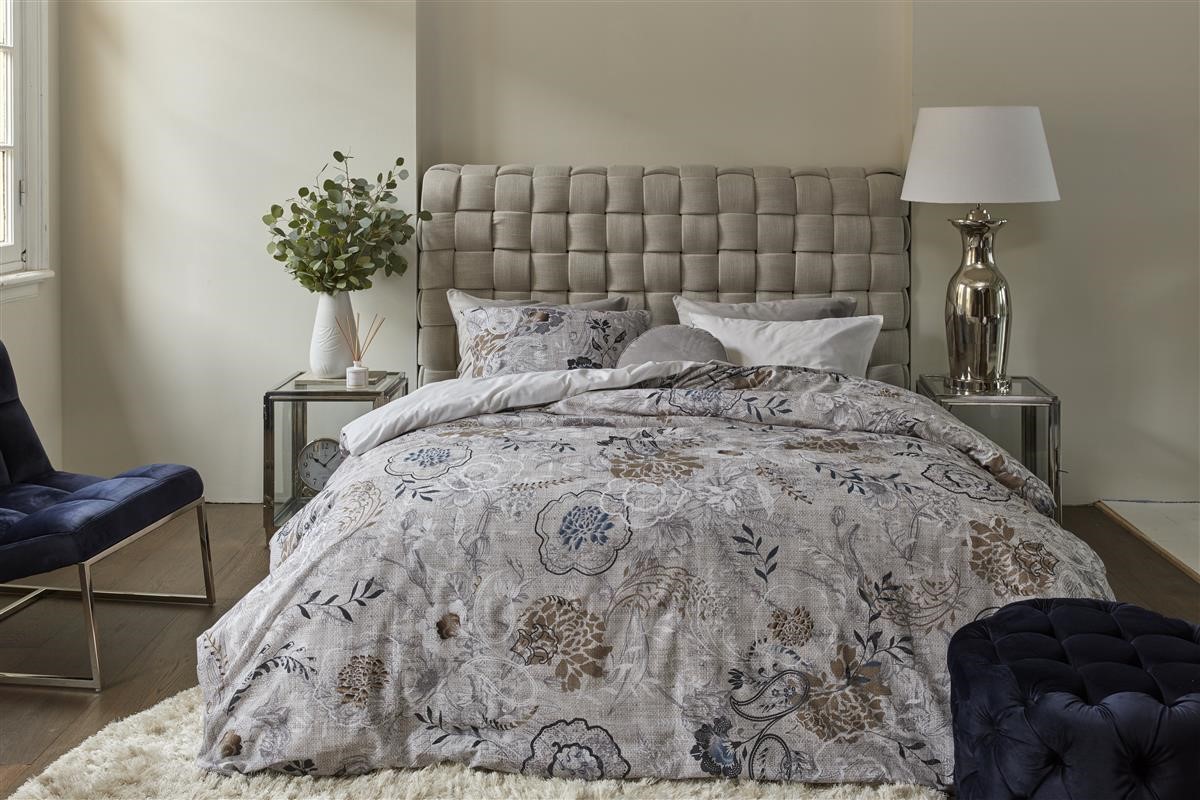 Riviera Maison Floral Paisley Sand 240x200cm