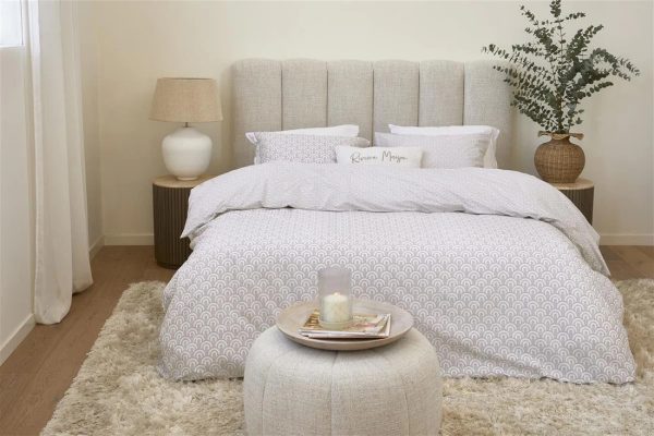 Riviera Maison Arched Soft Pink 240x200cm